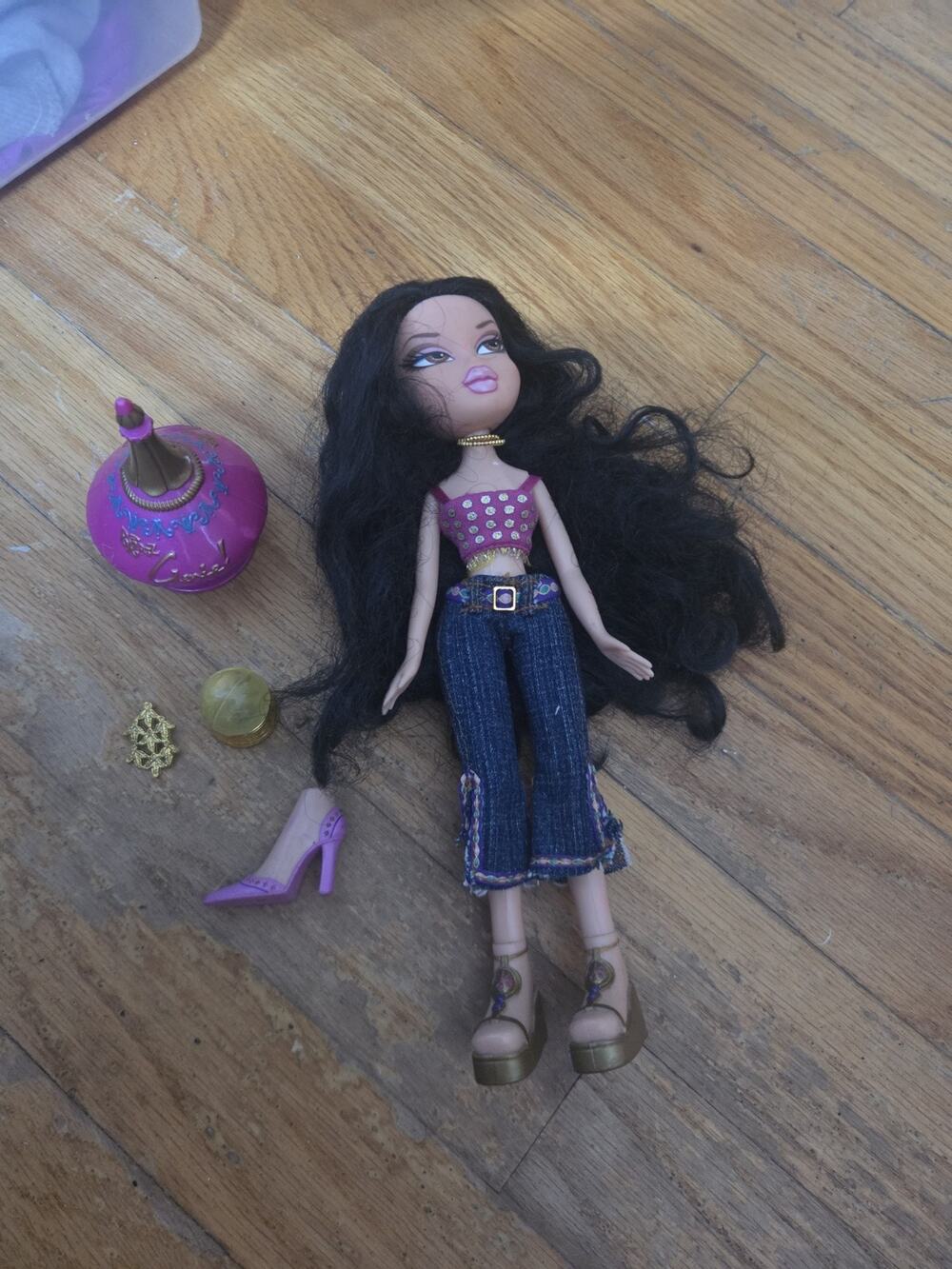 Bratz Genie Magic Jade- MGA Entertainment Original